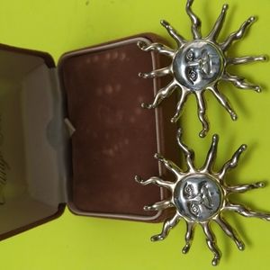 PAIR OF STERLING SILVER VINTAGE SUNBURST CLIP ON EARRINGS